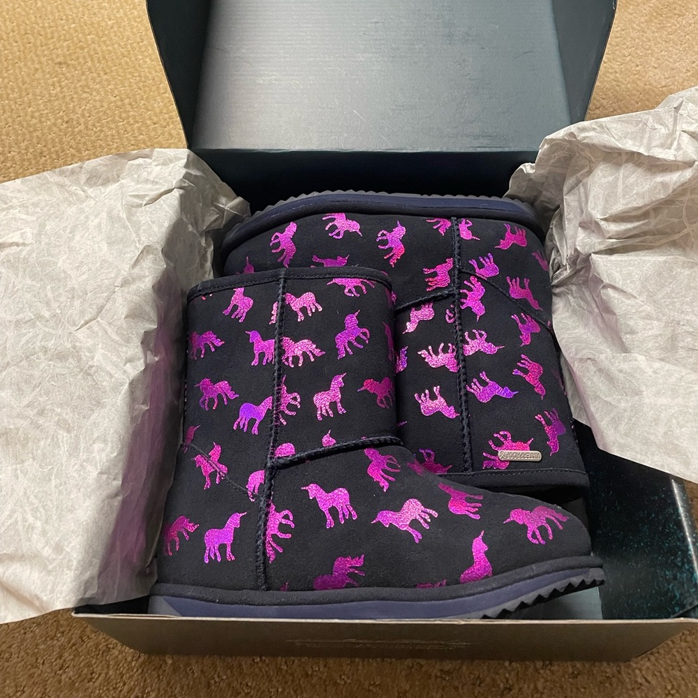 EMU Australia Rainbow Unicorn Brumby Boots